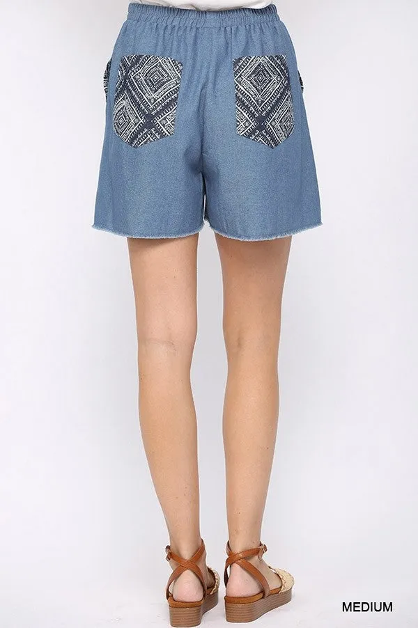 Denim And Print Pockets Elastic Waist Shorts With Raw Hem