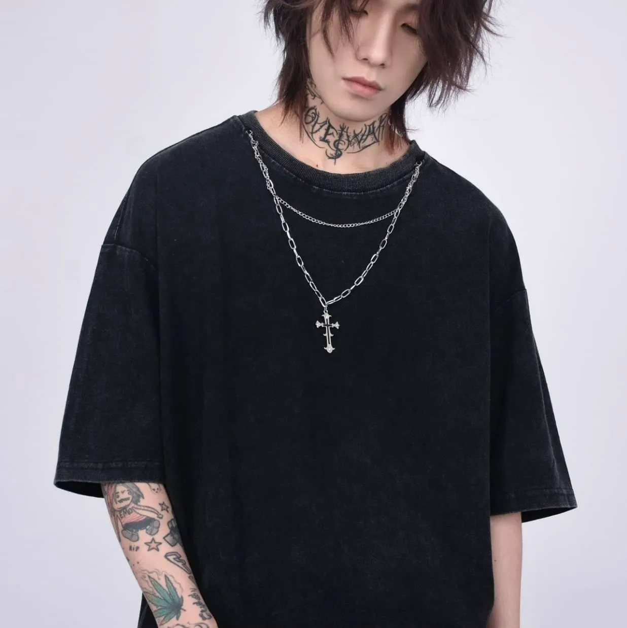 Distressed T-Shirt with Chain Accessory