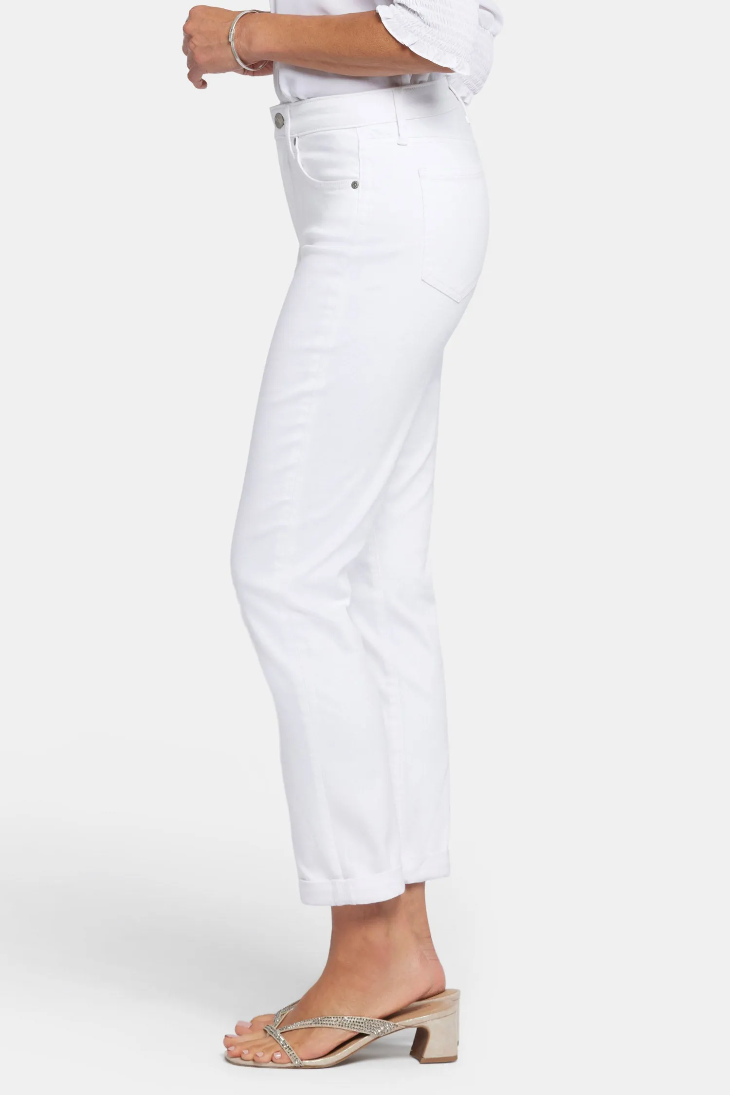 Margot Girlfriend Jeans In Petite - Optic White