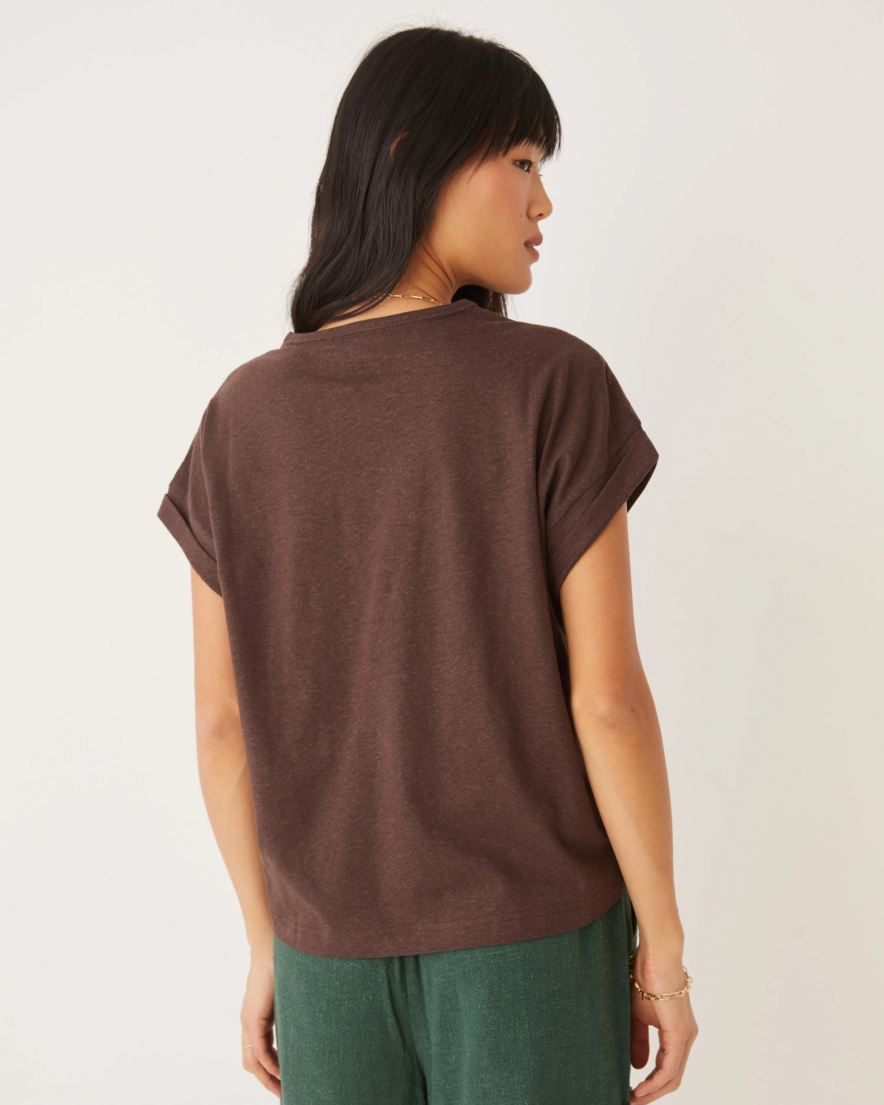 The Supersoft Hemp T-Shirt in Dark Brown