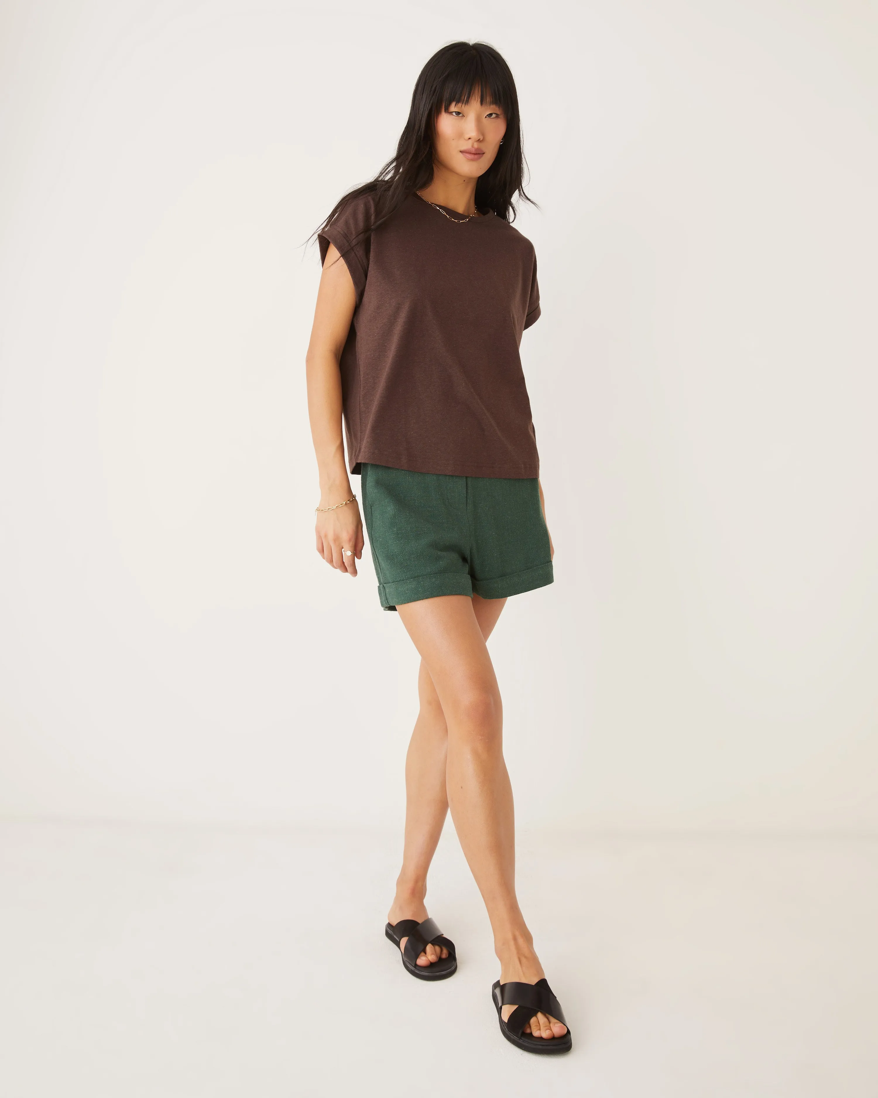 The Supersoft Hemp T-Shirt in Dark Brown